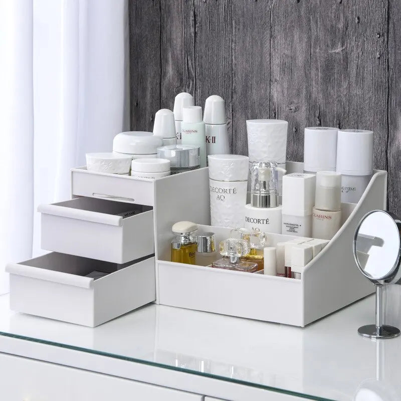 Boîte a rangement de maquillage